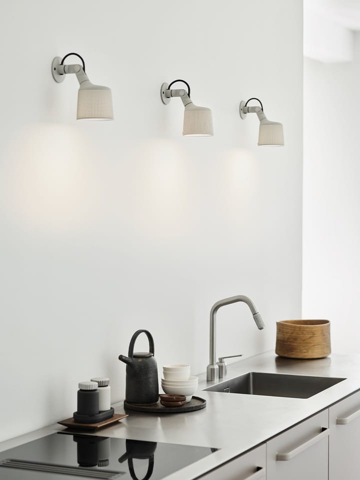 Vipp524 spotlight vegg, Warm grey Vipp
