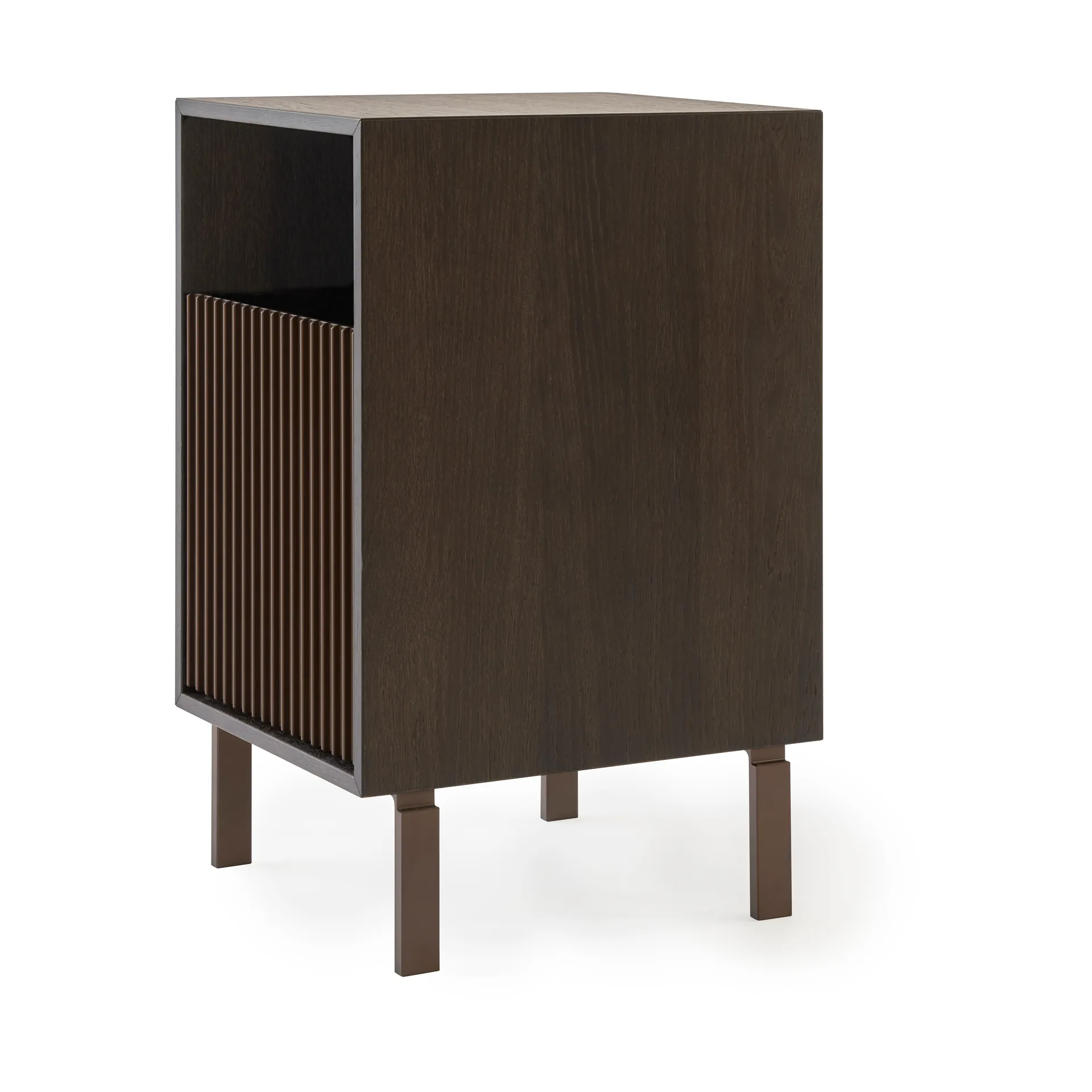 Vipp672 nattbord, Mørk eik–mørk aluminium, 31,5×60×38 cm Vipp