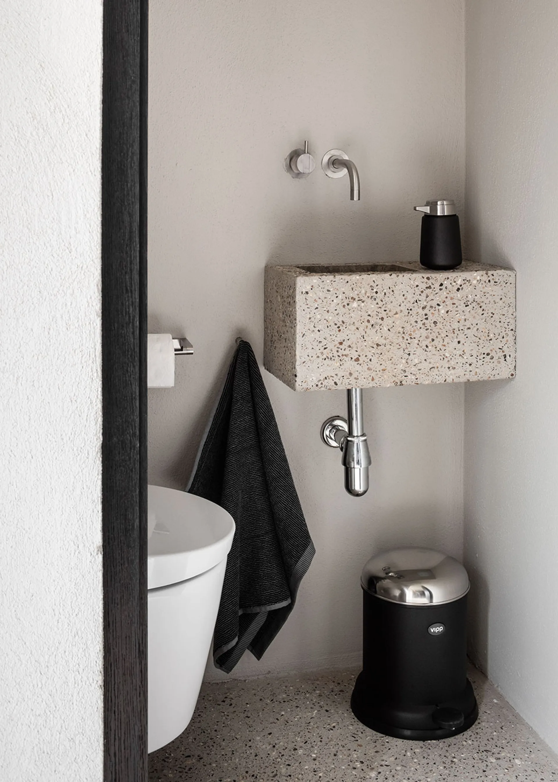 Vipp9 såpepumpe 400 ml, Svart Vipp