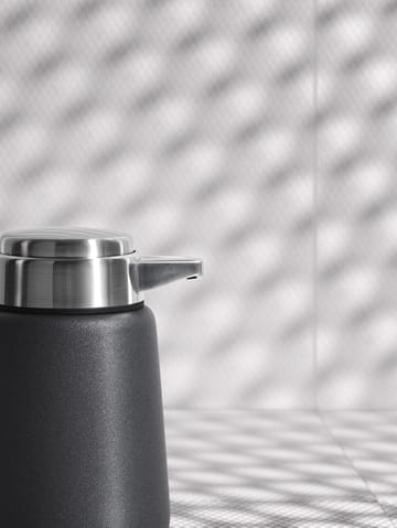 Vipp9 såpepumpe vegg 400 ml - Svart - Vipp
