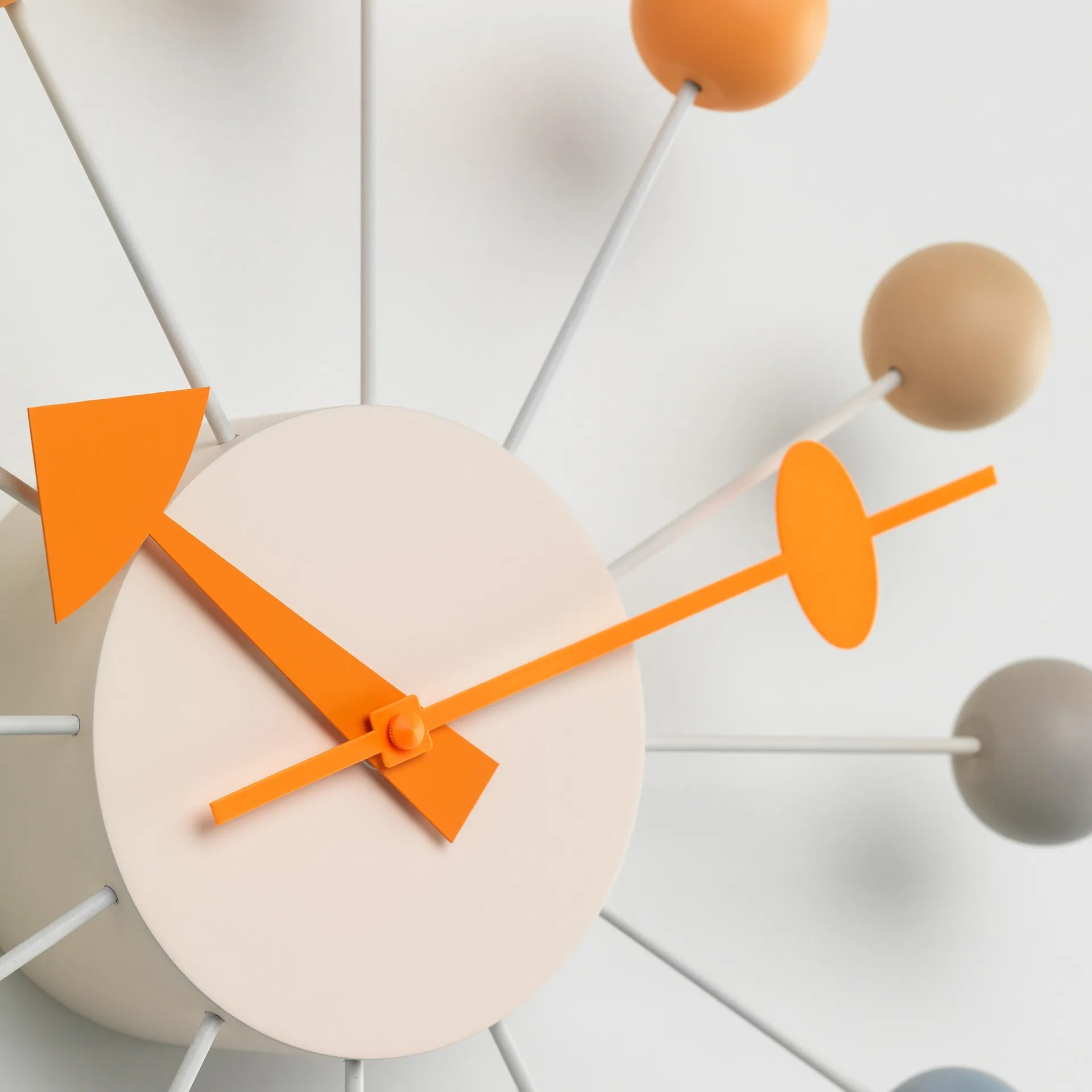Ball Clock veggklokke Special Edition Ø33 cm, Sunrise Vitra