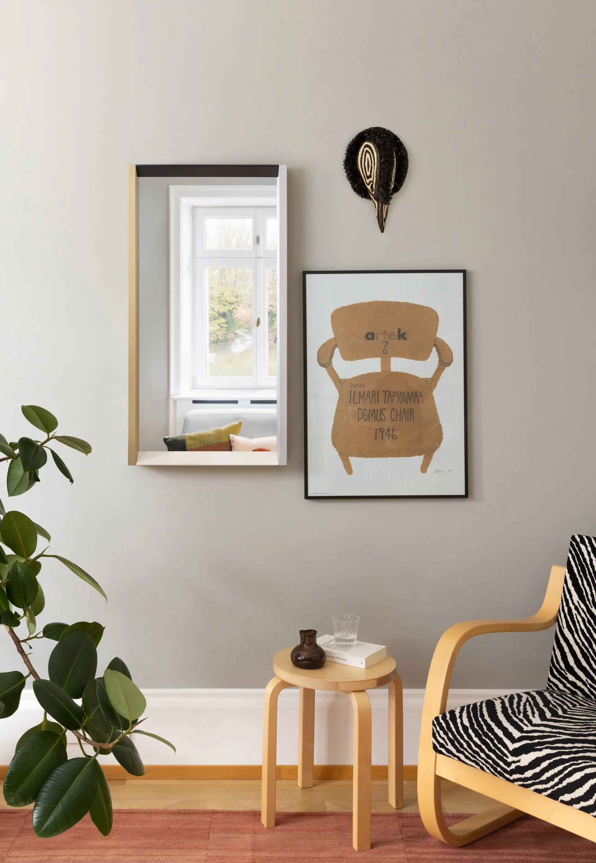 Colour Frame Mirror veggspeil medium, Green-pink Vitra