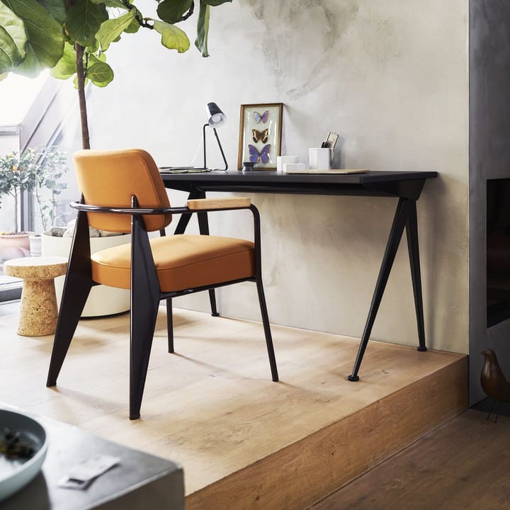 Compas Direction skrivebord, Dark oak-Deep black Vitra