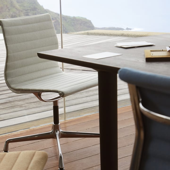 EA 101 stol polert aluminium, Hopsak warmgrey-Ivory Vitra