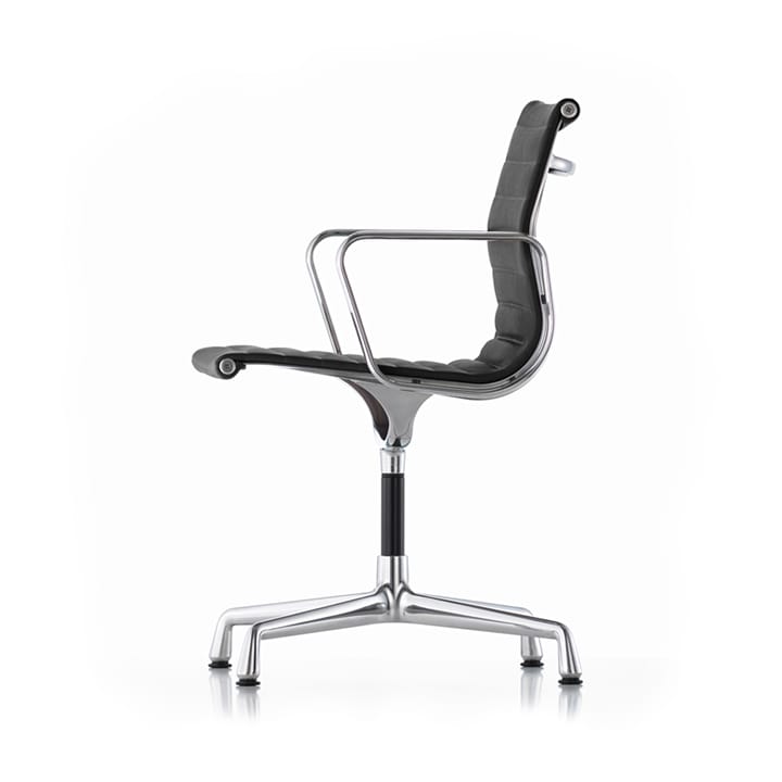 EA 104 armlenestol - Lær nero-polert aluminium - Vitra