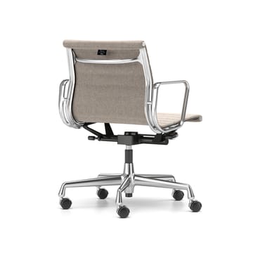 EA 117 stol høy- og senkbar polert krom - Fossil myke hjul brems - Vitra
