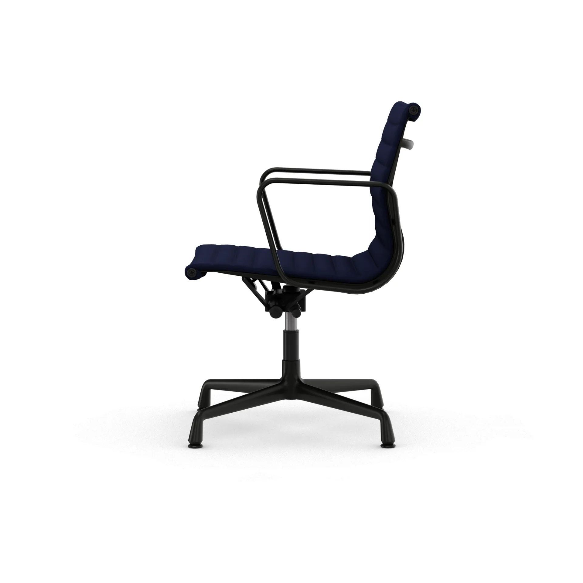 EA132 Aluminium Chair kontorstol filt glidere, 21 dark blue-deep black Vitra