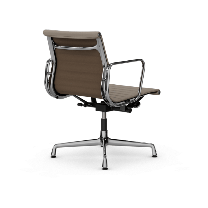 EA132 Aluminium Chair kontorstol filt glidere, 71 sand leather L20-polert Vitra