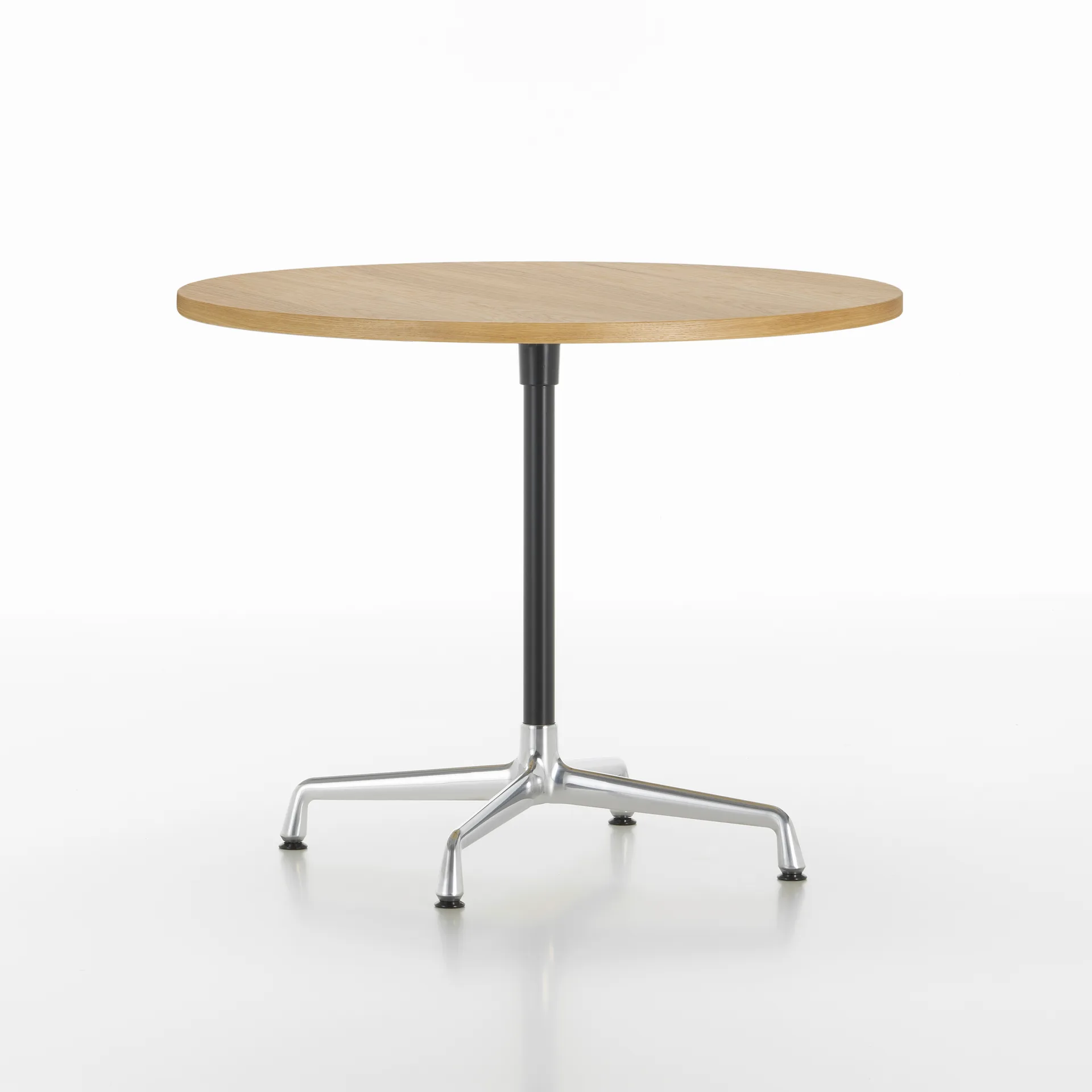 Eames Contract Tables bord Ø80 cm, 17 light oak veneer-deep black Vitra