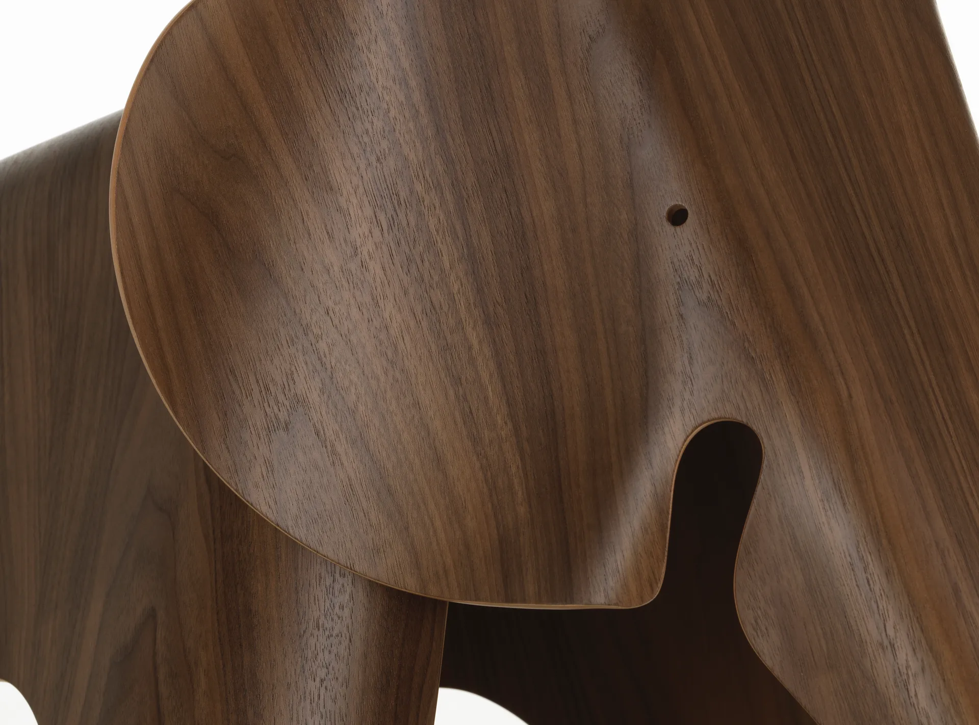 Eames elephant krakk/dekorasjon, Natural lakkert valnøtt Vitra