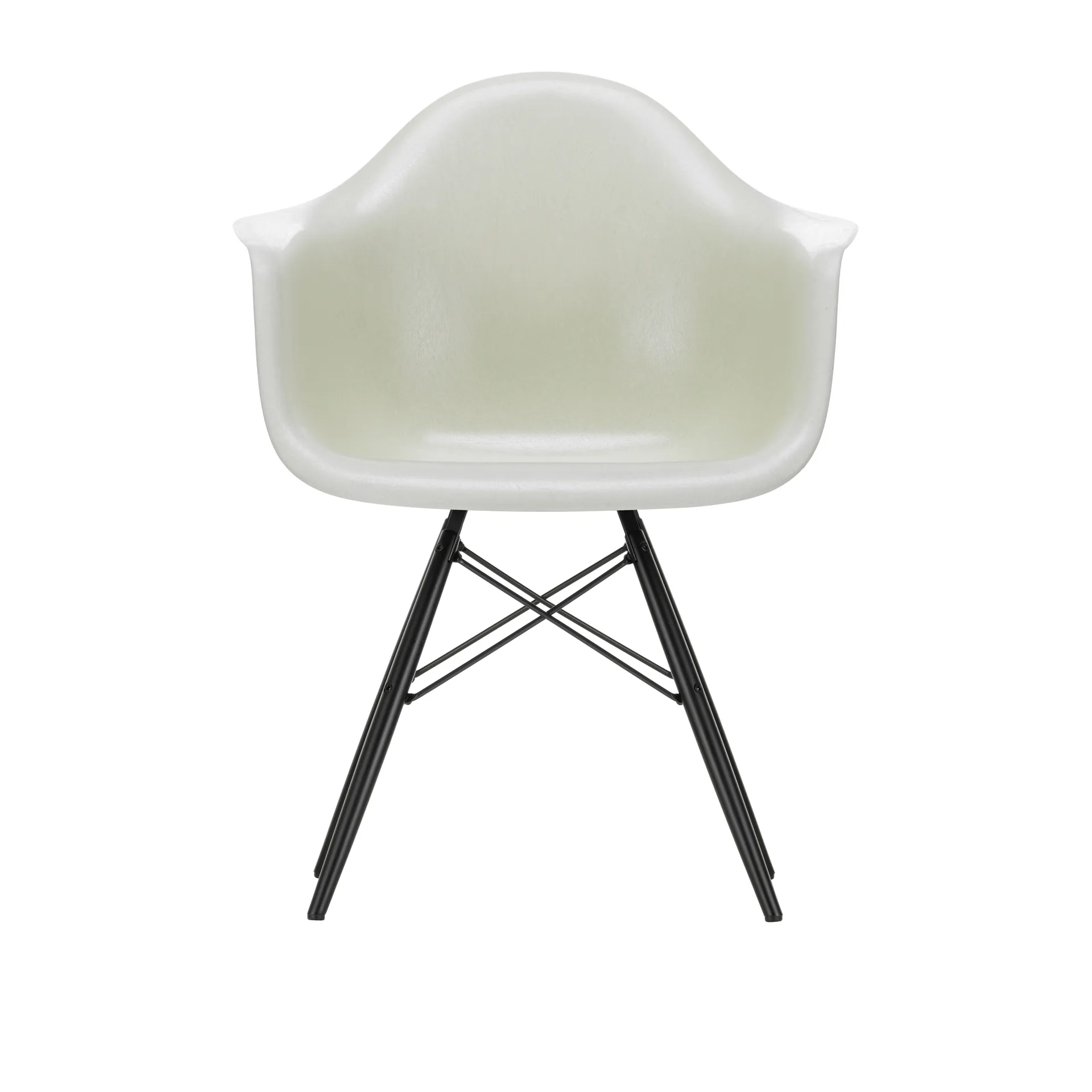Eames Fiberglass Armchair DAW armlenestol, Parchment-svartebeiset lønnben Vitra