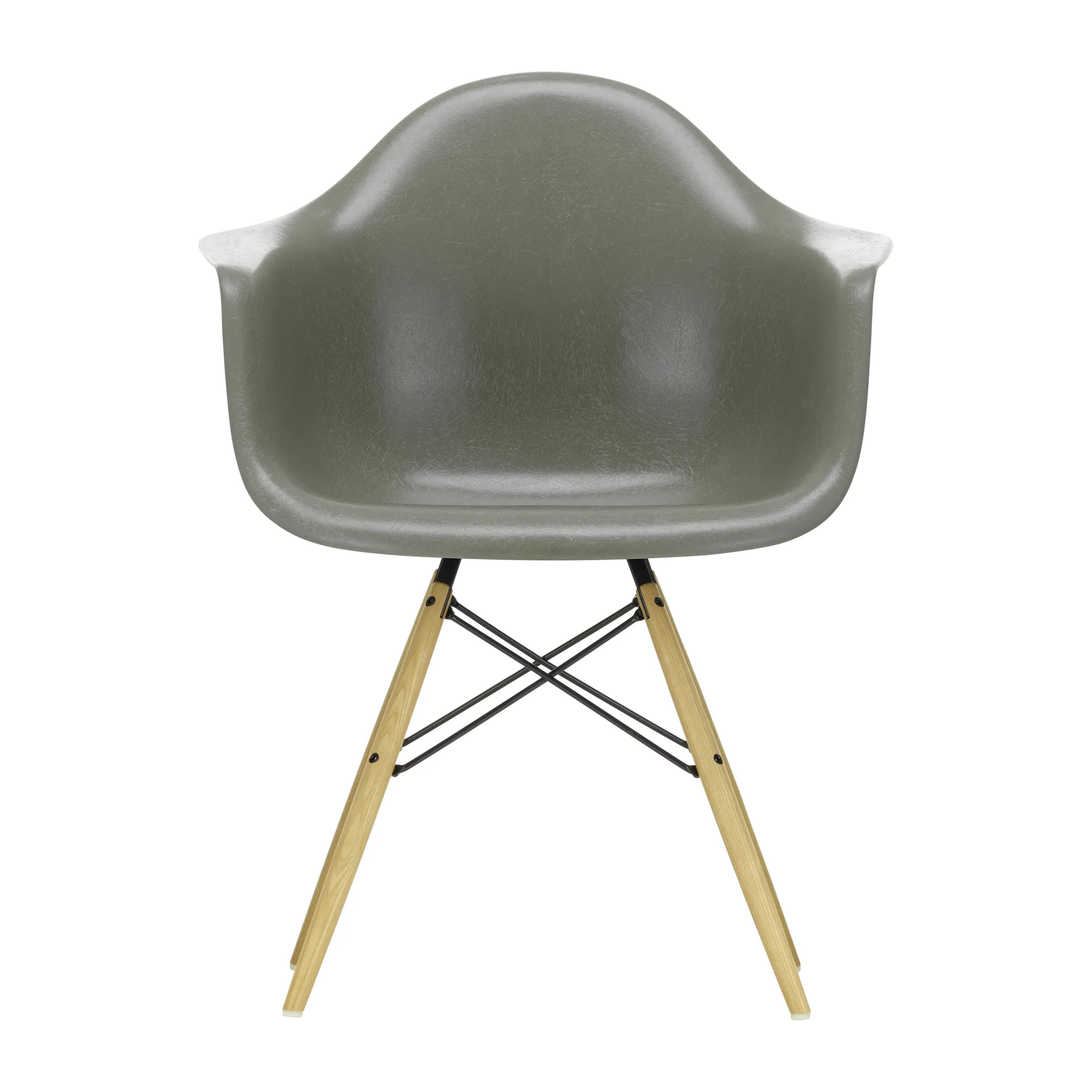 Eames Fiberglass Armchair DAW armlenestol, raw umber, askben Vitra