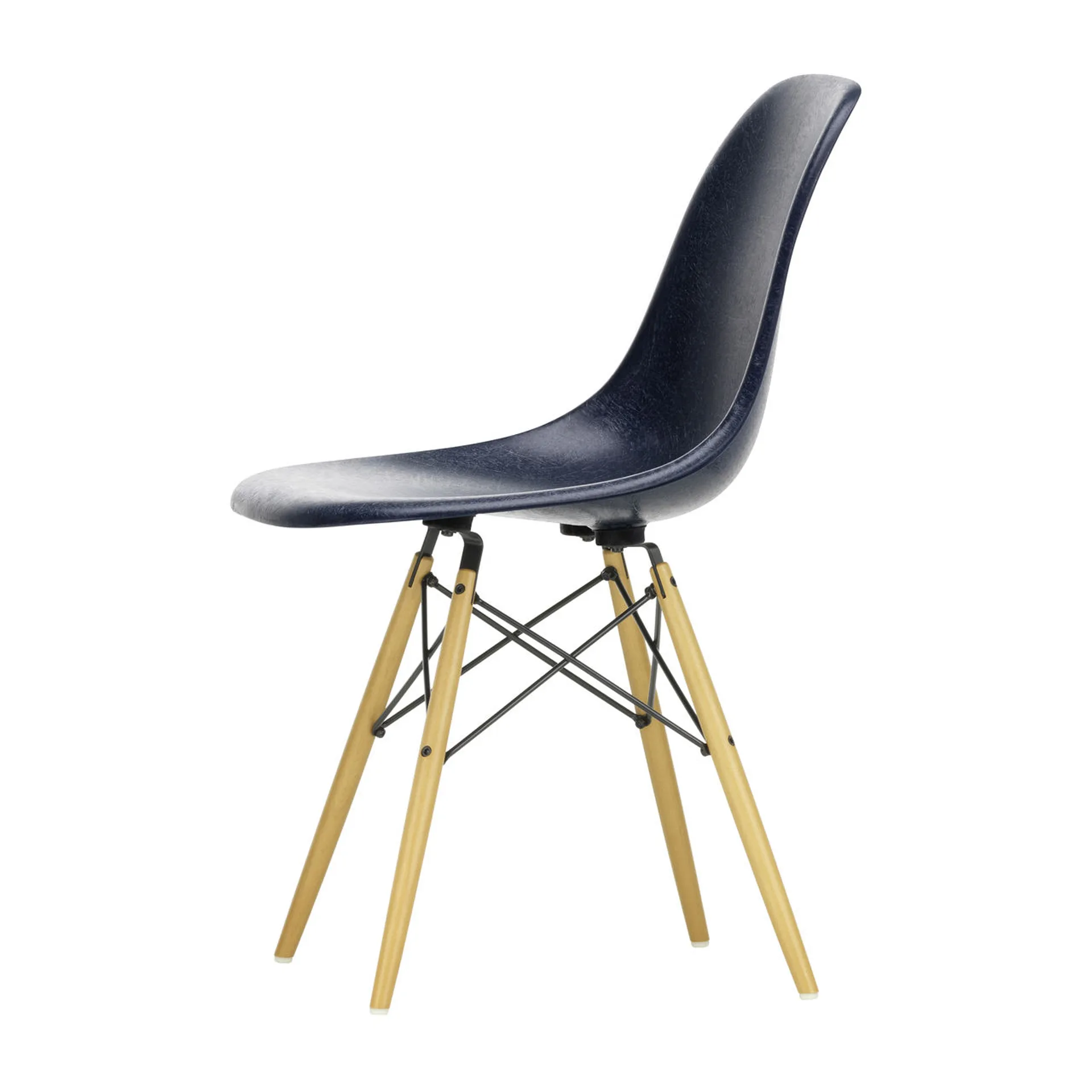 Eames Fiberglass Chairs DSW stol, navy blue, lønneben Vitra