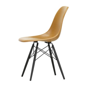 Eames Fiberglass Chairs DSW stol - ocker mørk, svartbeiset lønnben - Vitra