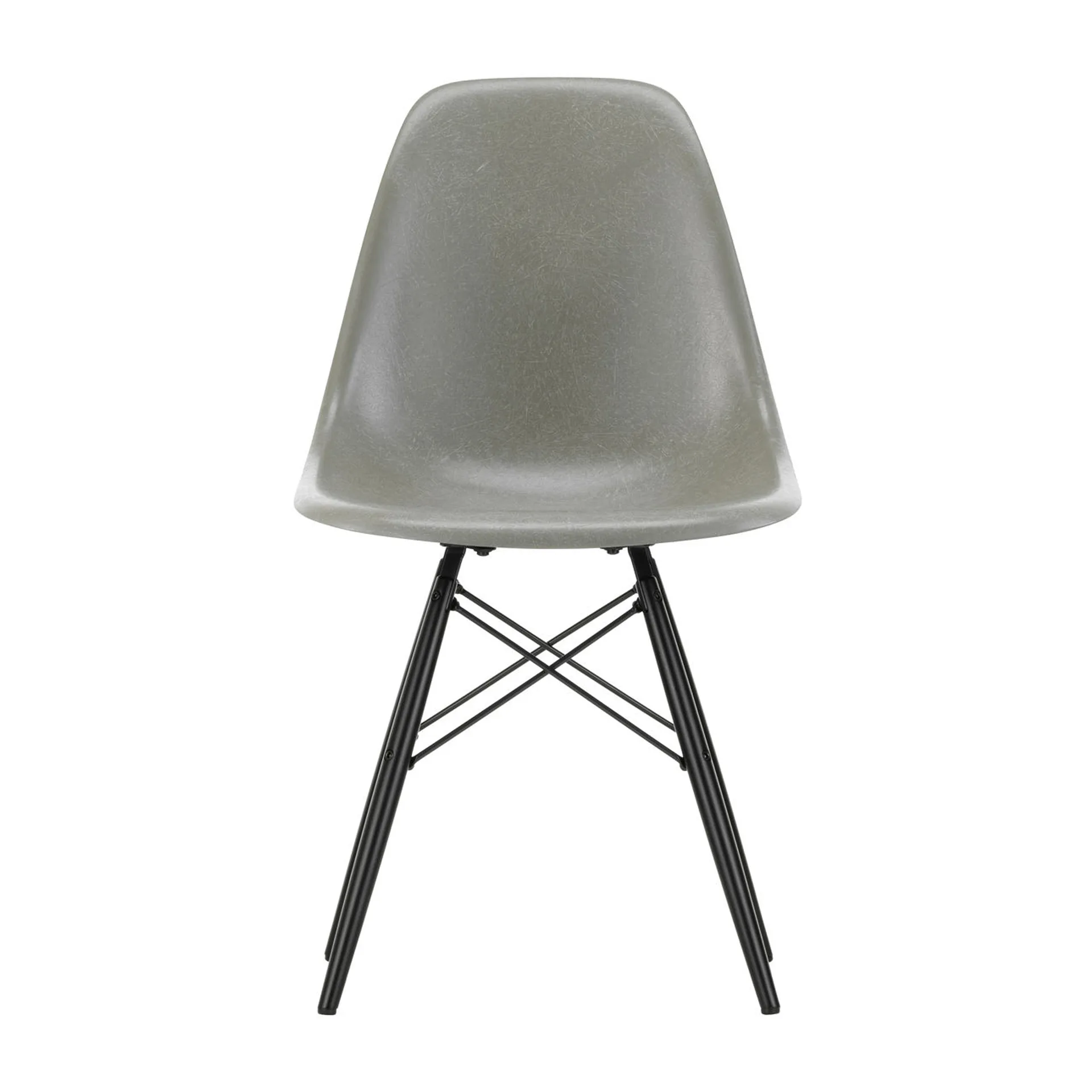 Eames Fiberglass Chairs DSW stol, raw umber, brunbetsede lønnben Vitra