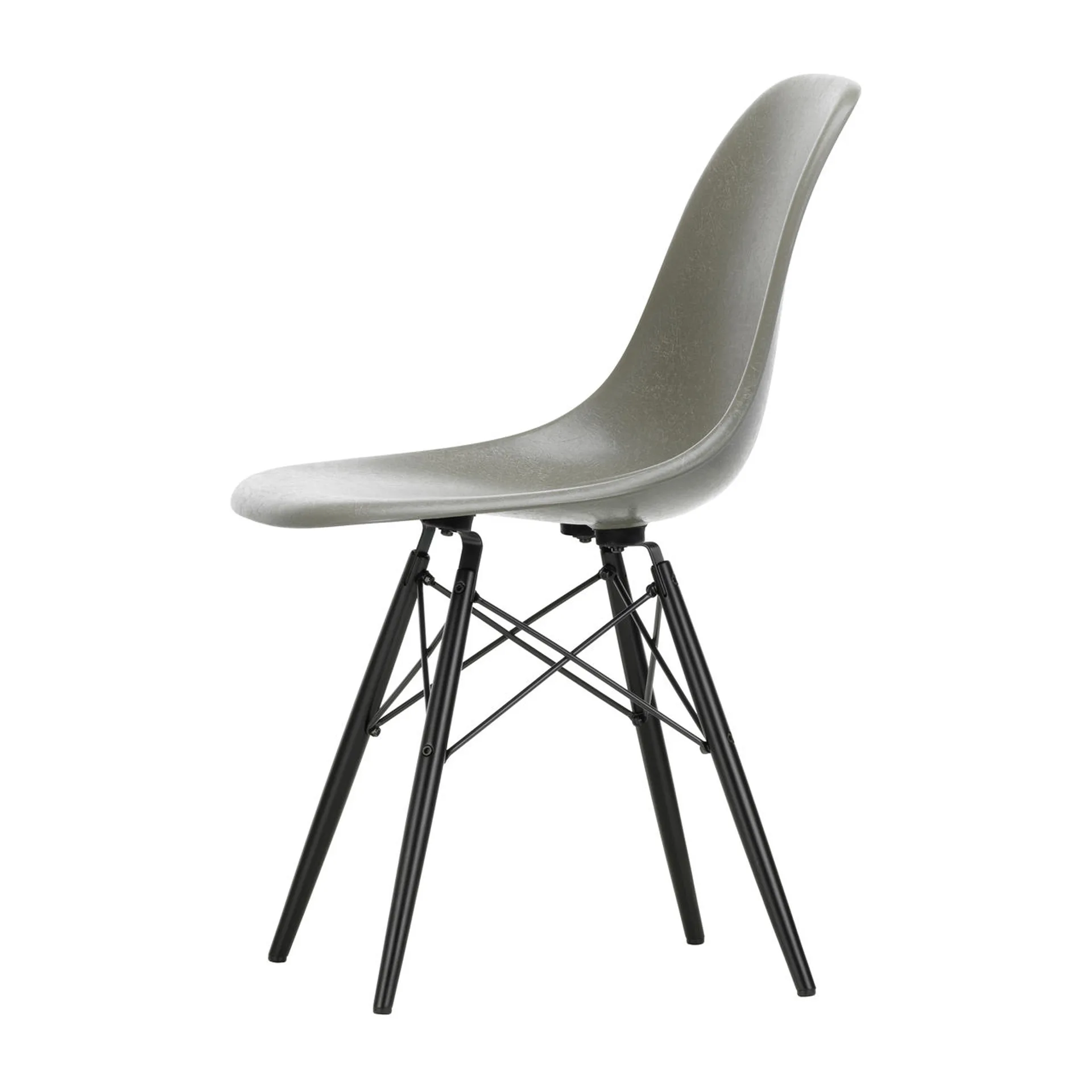 Eames Fiberglass Chairs DSW stol, raw umber, brunbetsede lønnben Vitra