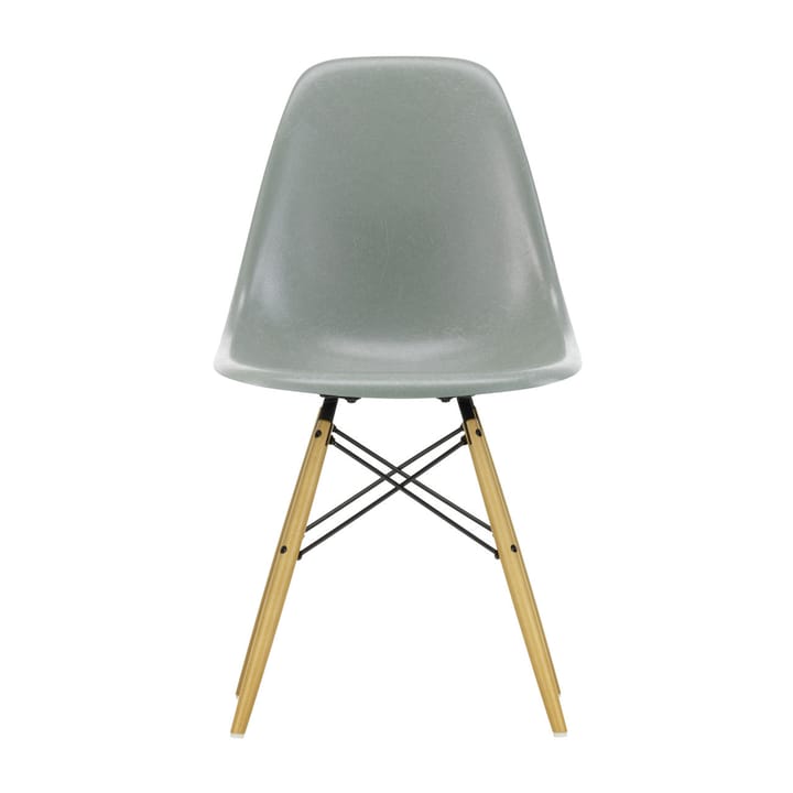 Eames Fiberglass Chairs DSW stol - sea foam green, lønnben - Vitra