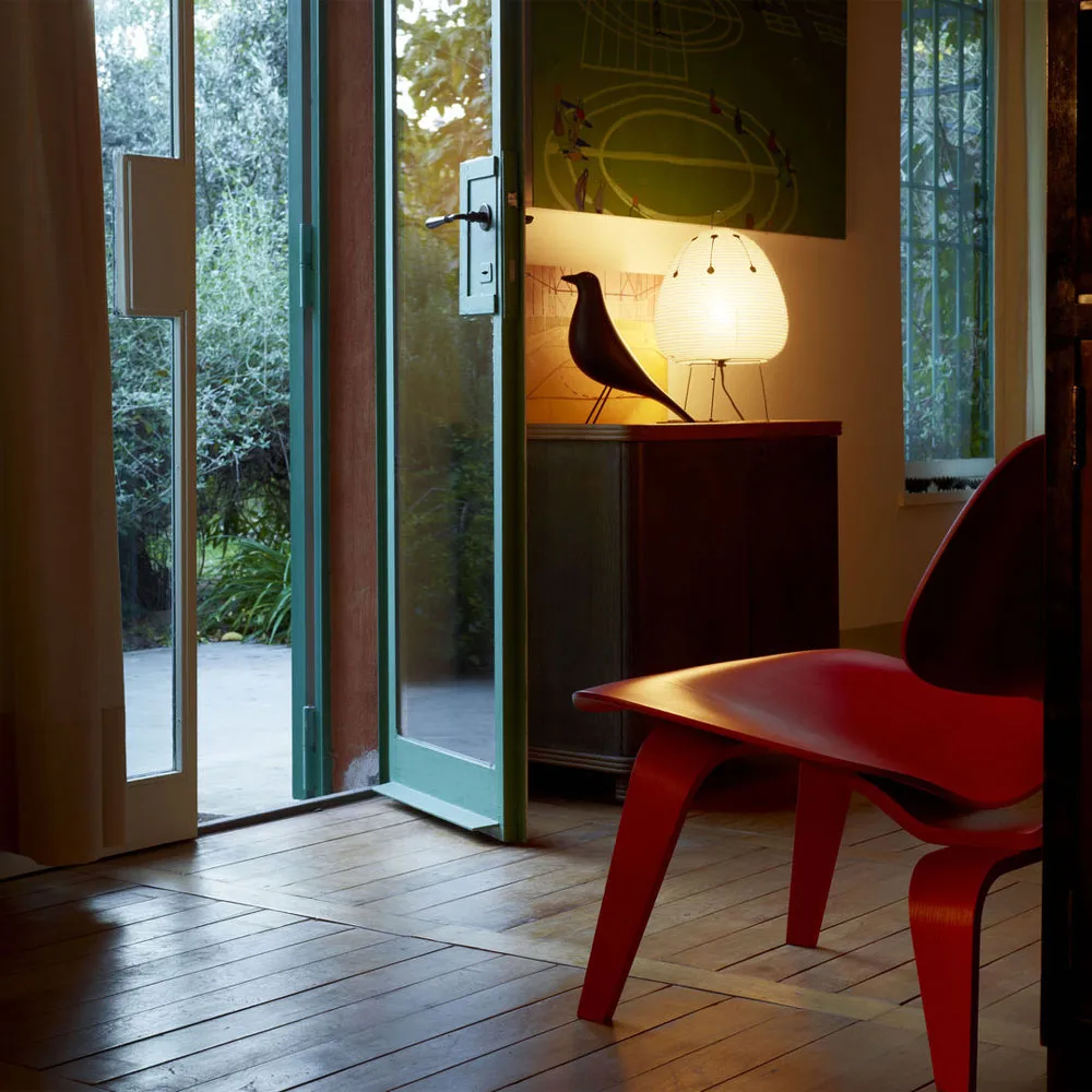 Eames House Bird træfugl,  Vitra