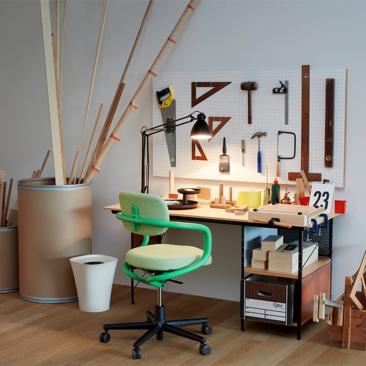 Eames unit EDU skrivebord, Bjørk-Svart stativ Vitra