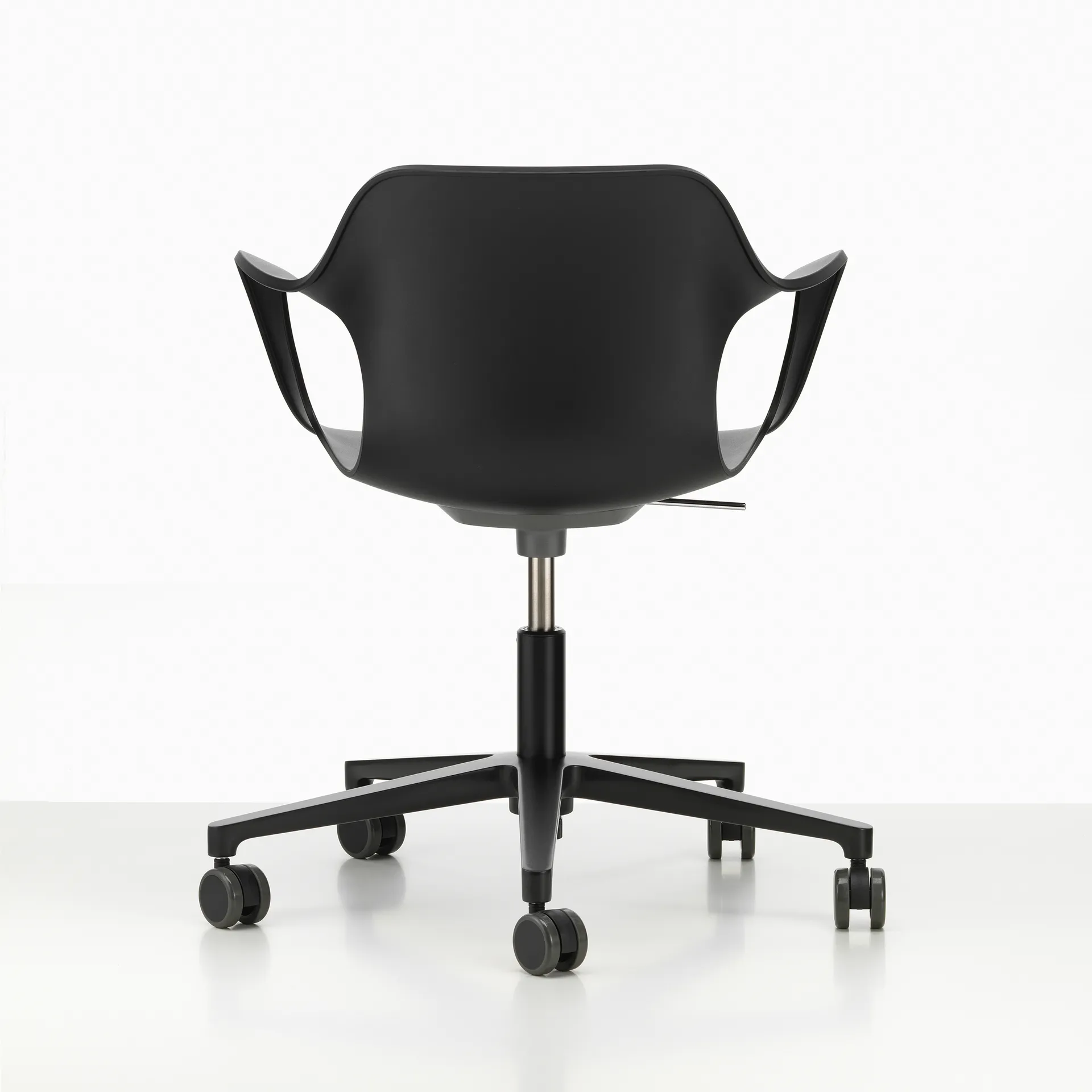 HAL RE armchair studio kontorstol, Deep black Vitra