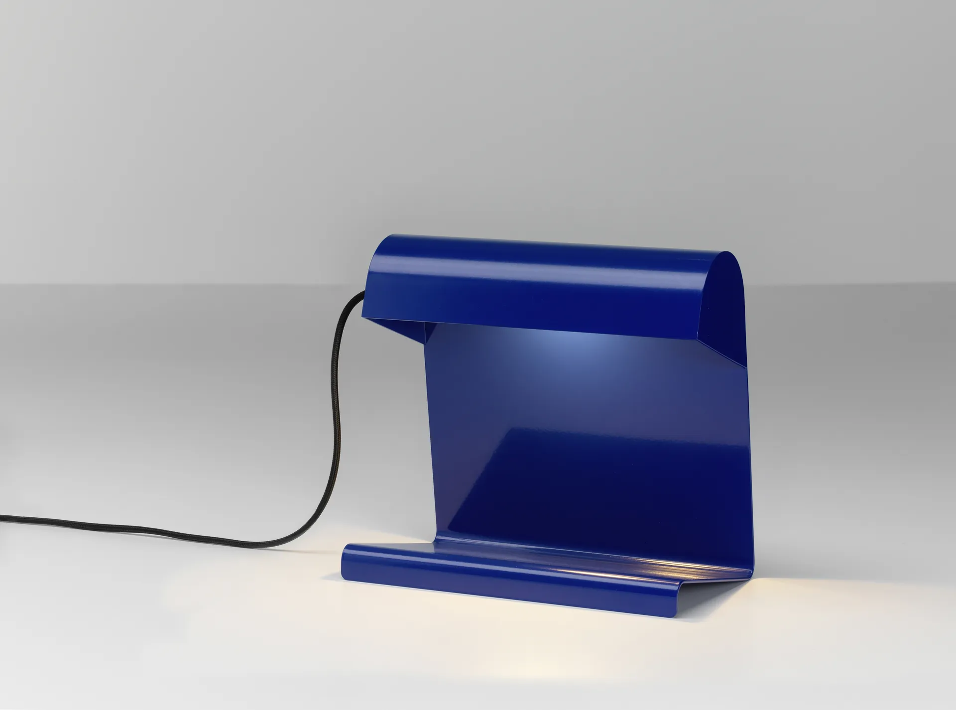 Lampe de Bureau bordslampe, Bleu marcoule Vitra