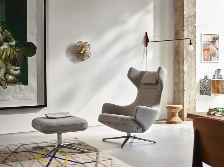 Petite Potence vegglampe, Japanese red Vitra