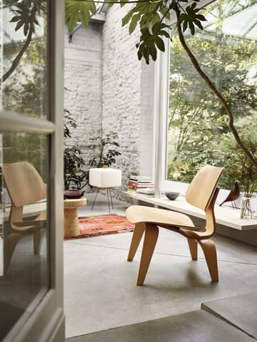 Plywood-gruppe LCW lenestol - Svartbeiset ask - Vitra