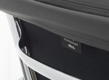 Soft Pad Chair EA 208 classic height polerat krom - Lær L50 Nero (filttupper) - Vitra