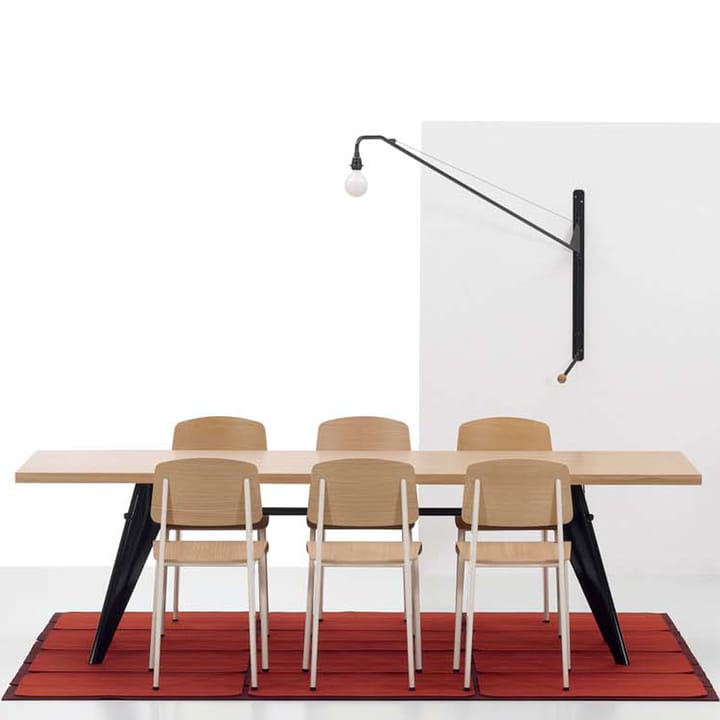 Standard stol, valnøtt svartpigmentert, deep black Vitra