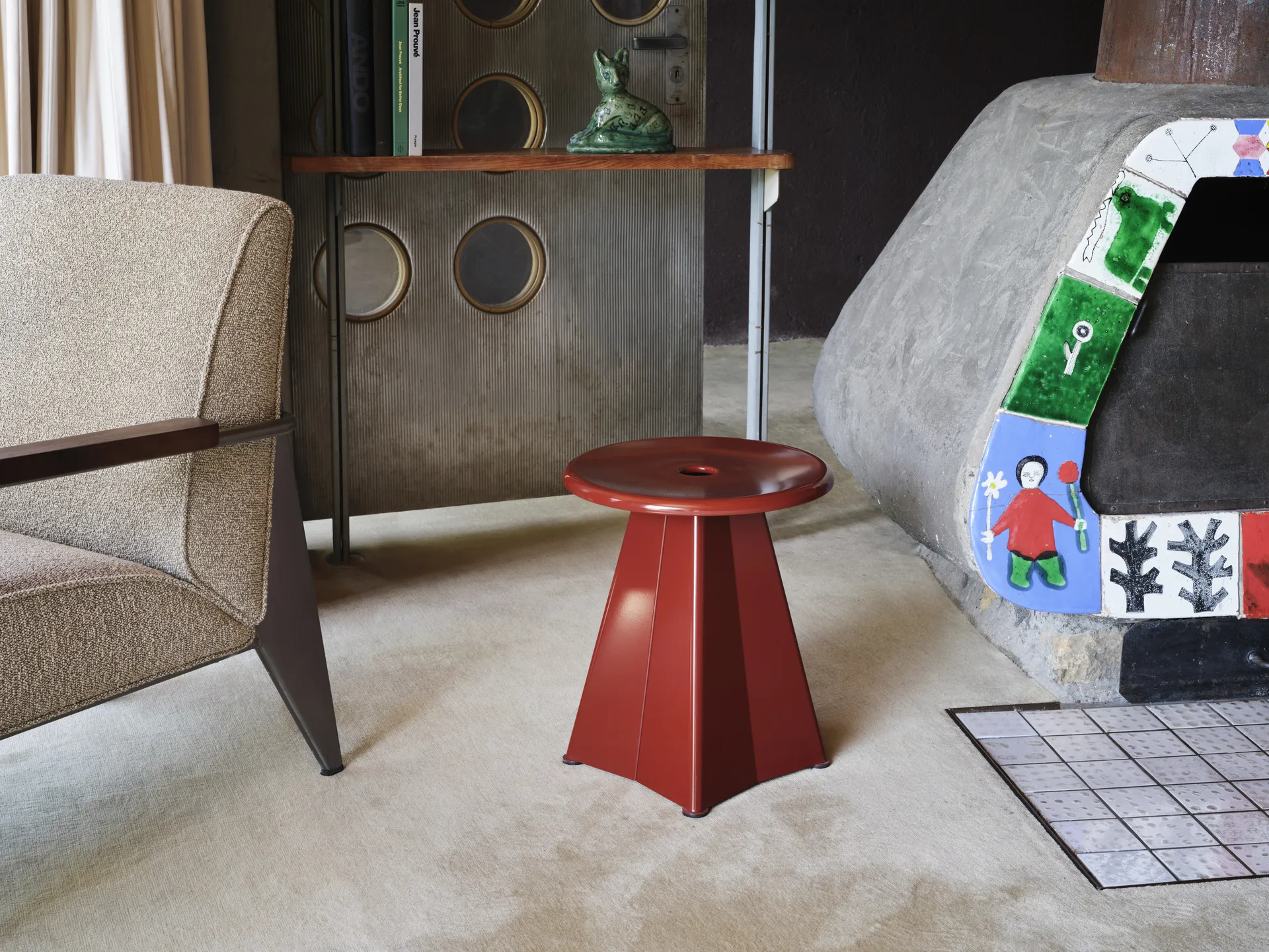 Tabouret Métallique rund krakk, Japanese red, Ø38x44,5 cm Vitra