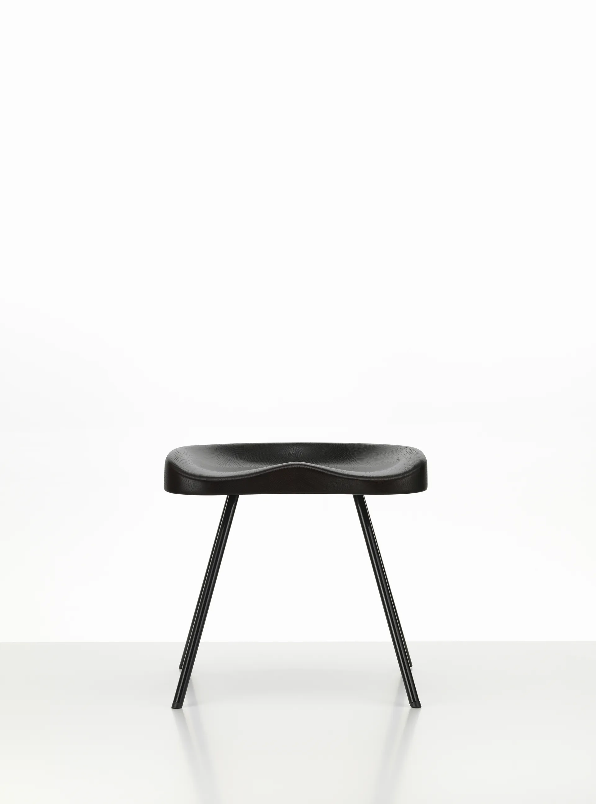 Tabouret No 307 krakk, Dark oak-Deep black Vitra