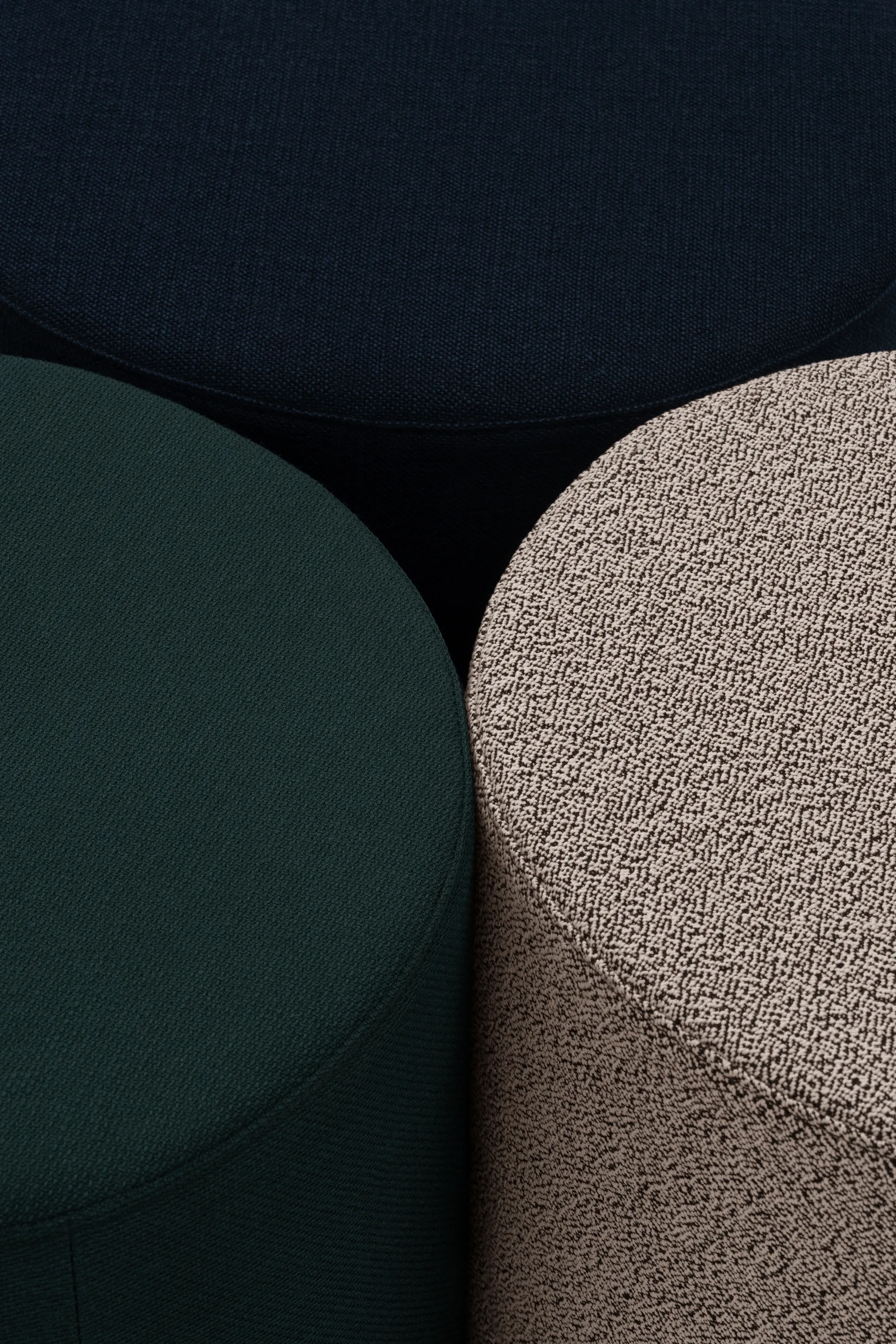 Visiona krakk, Hola dark blue Vitra