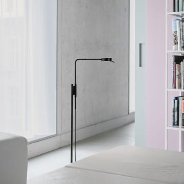 w102 Chipperfield gulvlampe - messing/svart - Wästberg