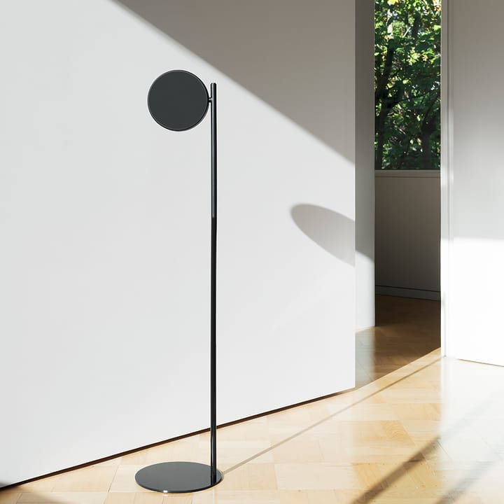 w182 Pastille f2 gulvlampe, graphite black, lang arm Wästberg