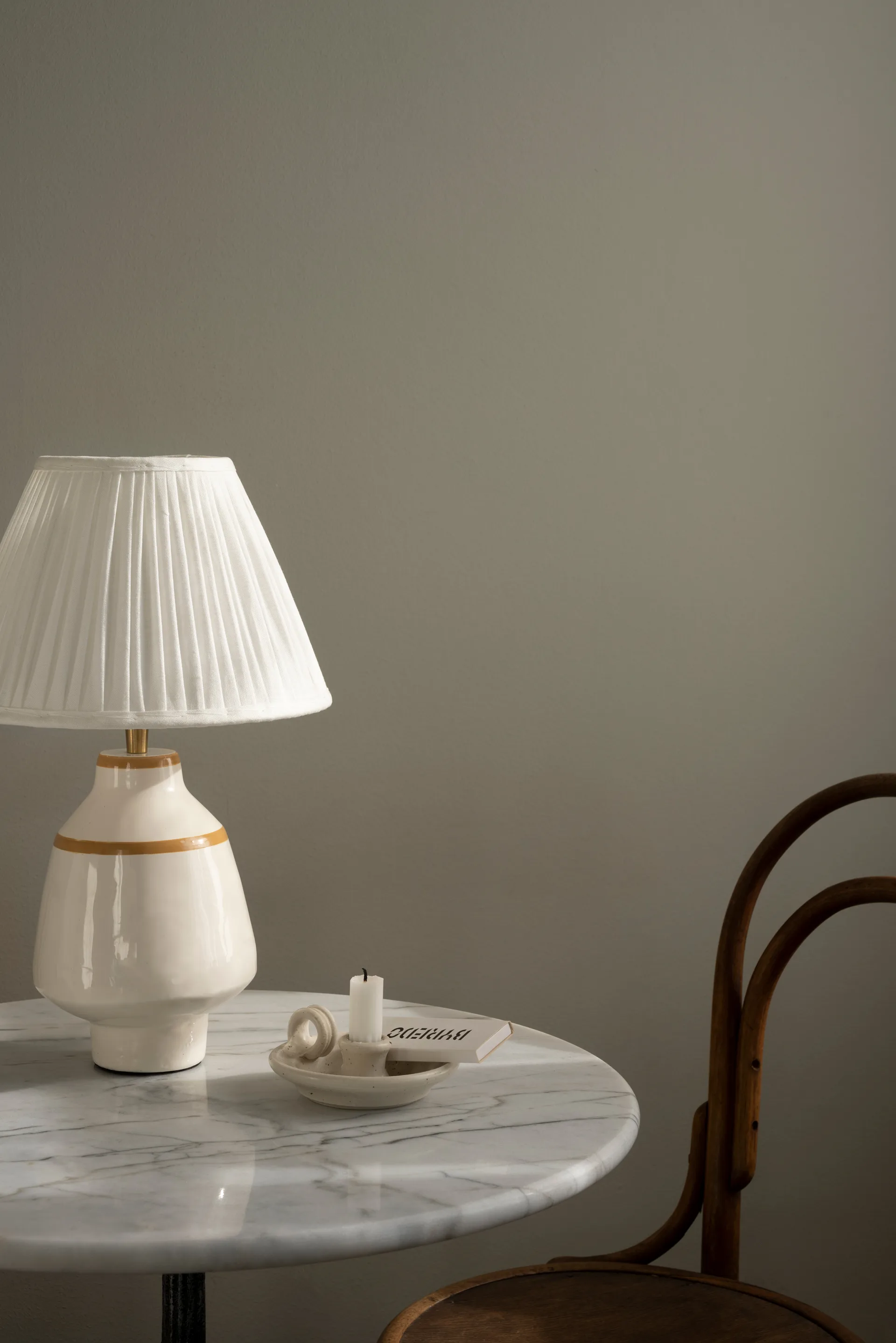 Becky lampefot Ø15x30 cm, White-mustard Watt & Veke