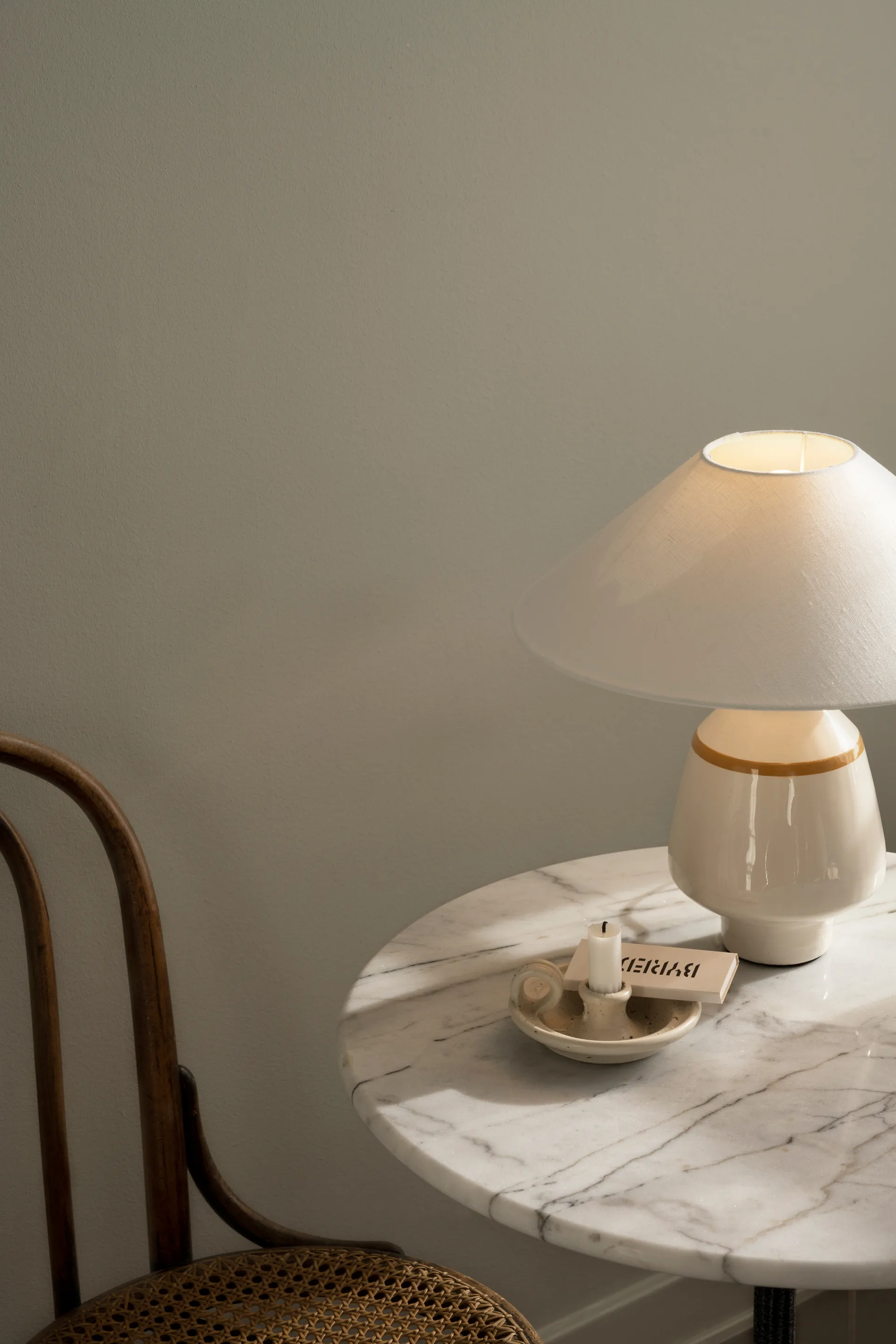 Becky lampefot Ø15x30 cm, White-mustard Watt & Veke