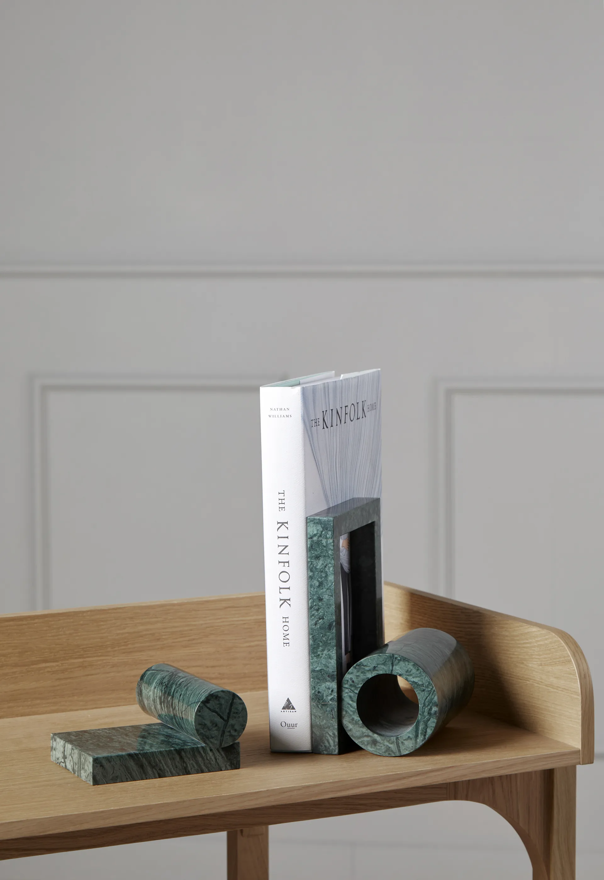 Booknd bokstøtte marmor, Grønn Woud