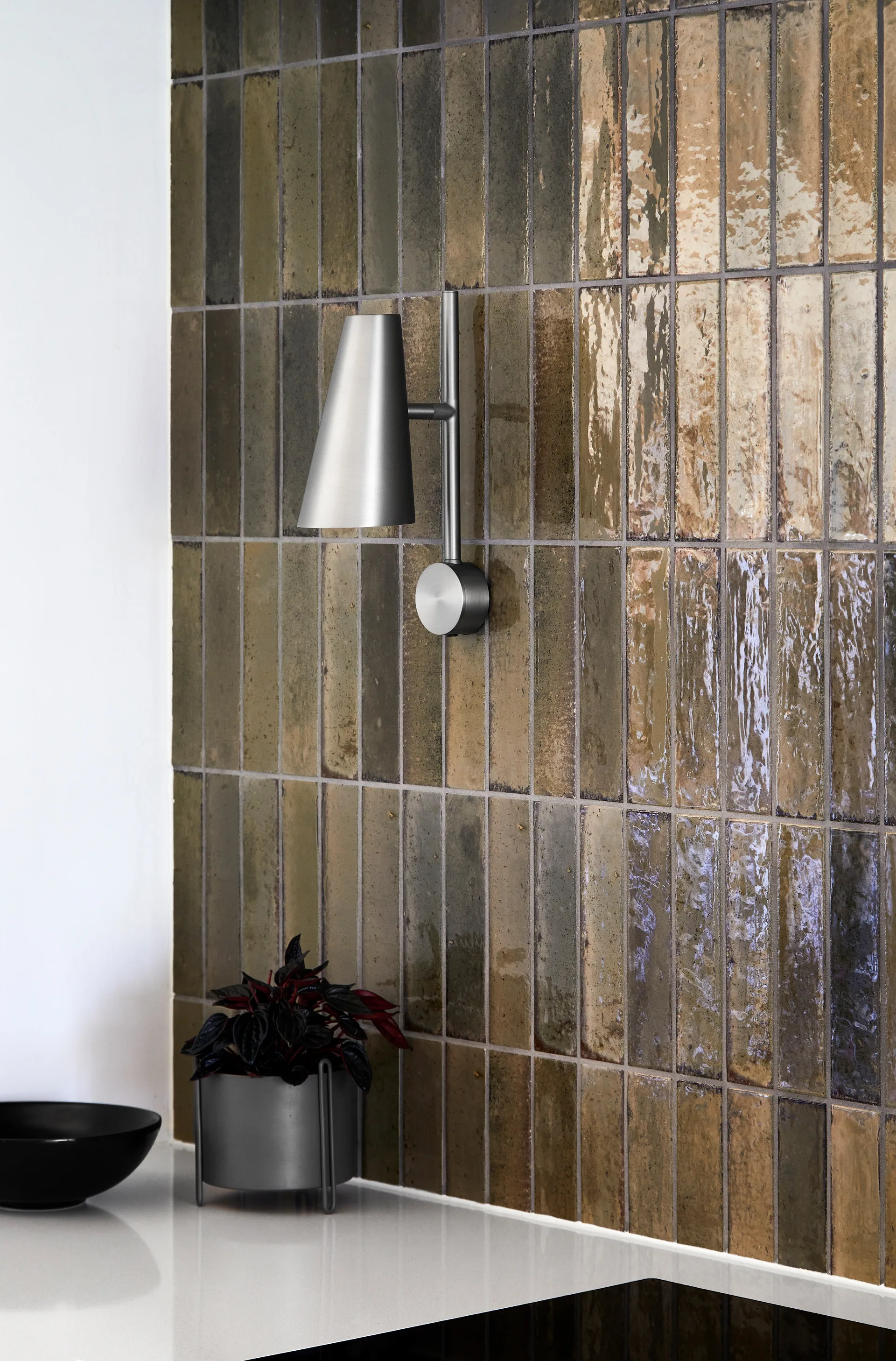 Cono vegglampe, Sateng Woud