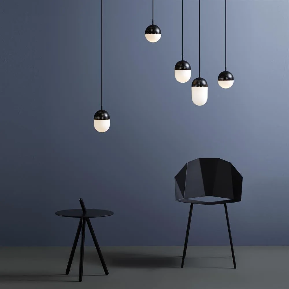 Dot taklampe medium, sort Woud