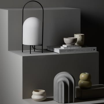 Ghost bordlampe - Svart-hvitt opalglass - Woud