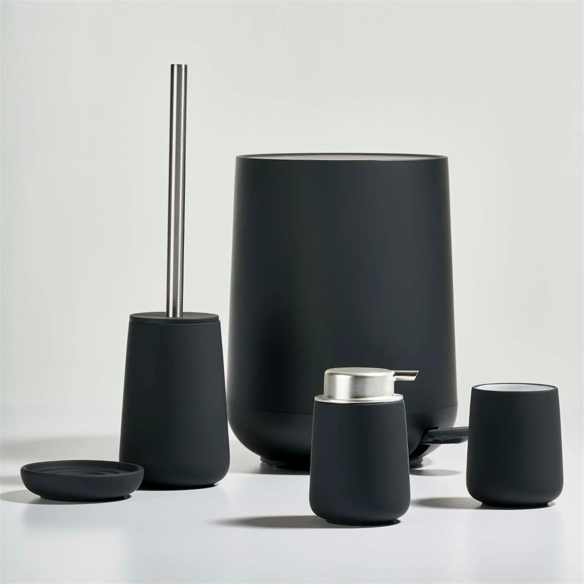 Nova toalettbørste, svart Zone Denmark