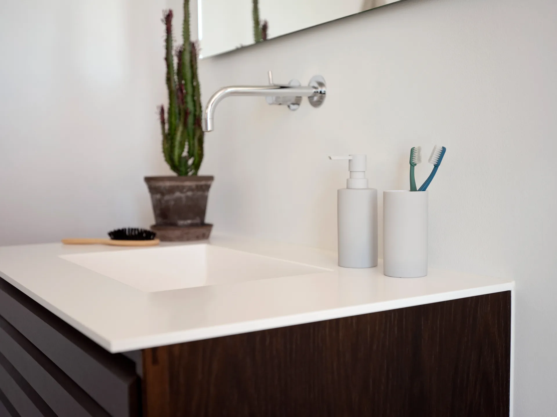 Solo tannbørstekopp, Soft Grey Zone Denmark