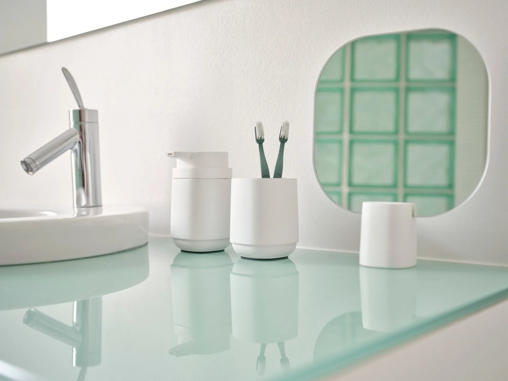 Time tannbørstekopp 9,8 cm, White Zone Denmark