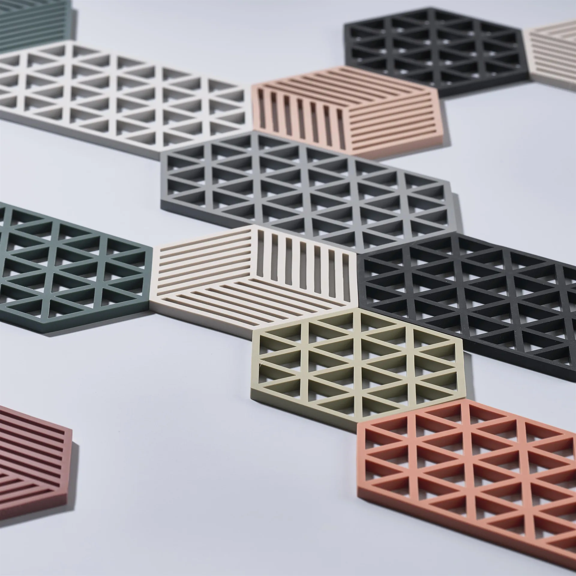 Triangle gryteunderlag, cool grey Zone Denmark