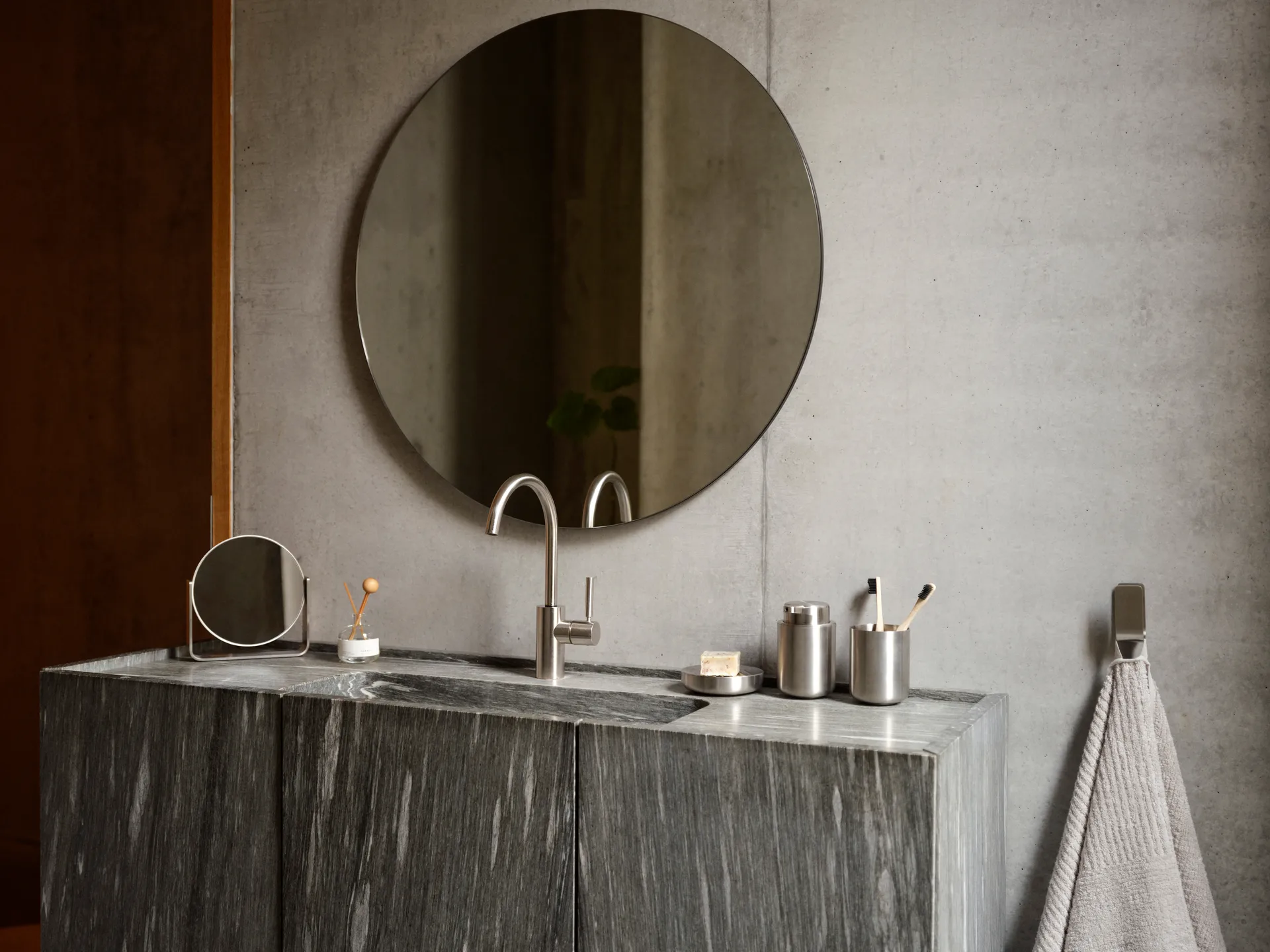 Ume Såpeskål, Stål Zone Denmark