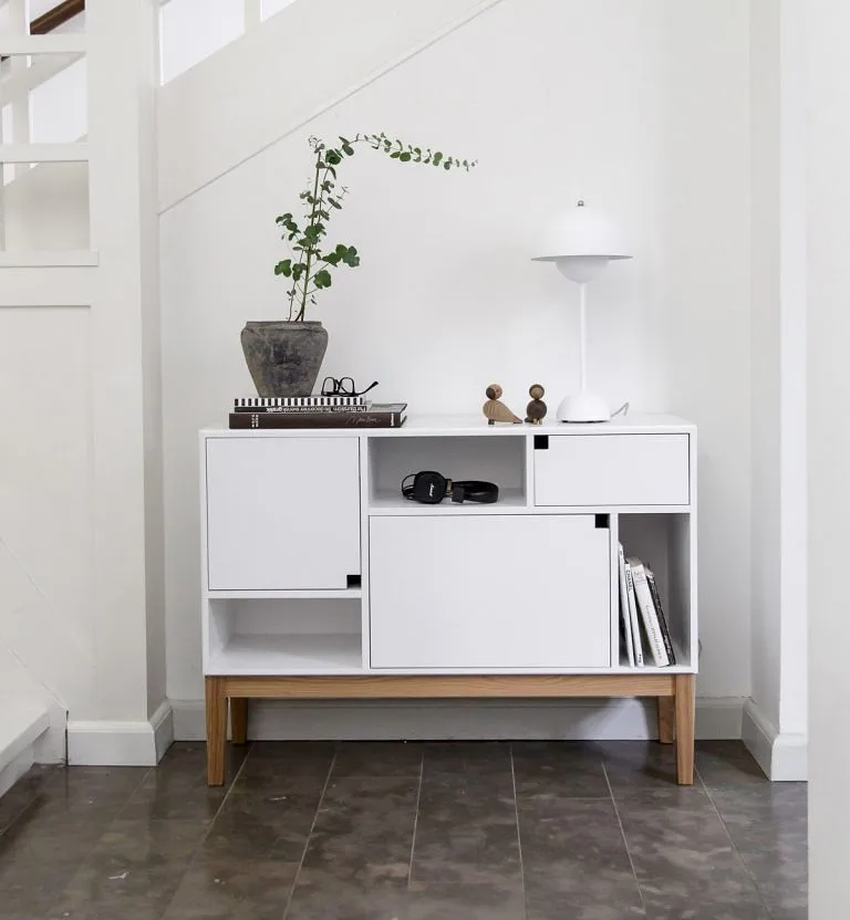 Citti 6 x 3 skap, White, eikestativ mattlakkert Zweed